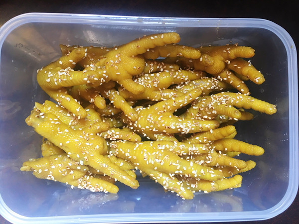 盐焗鸡脚