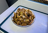 蘑菇炒肉的做法