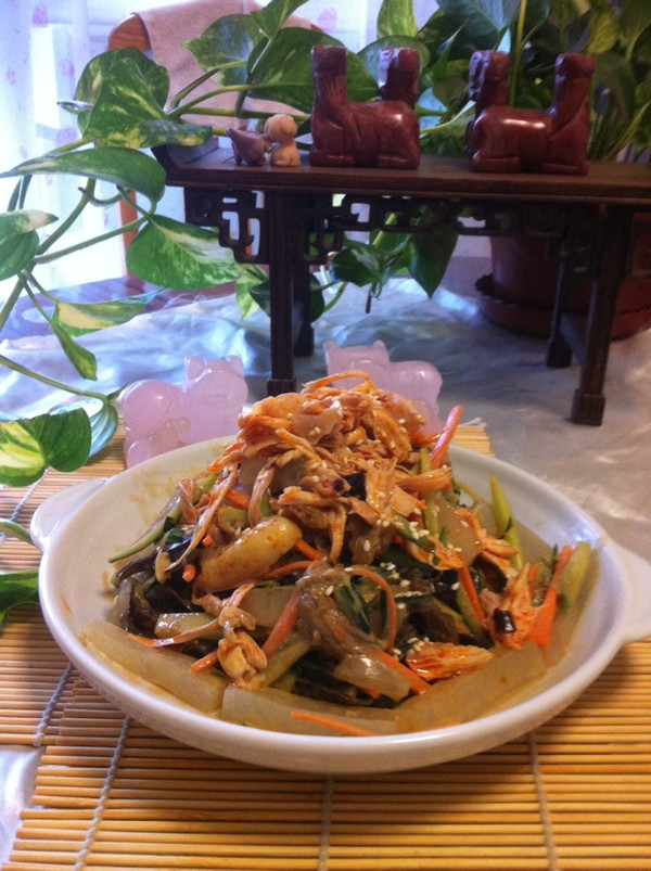 之麻辣鸡丝拌凉粉