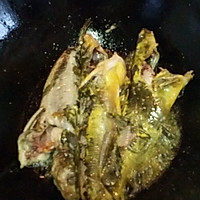 红烧黄颡鱼 （嘎牙子鱼）（黄骨鱼）（ 黄丫头）的做法图解3