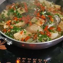酸菜水豆腐鱼头煲
