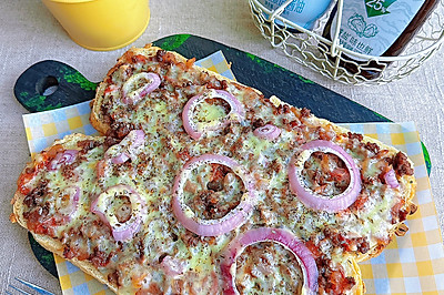 懒人快手餐-番茄牛肉吐司披萨
