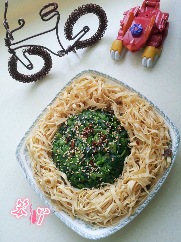 菠菜辣豆腐皮儿