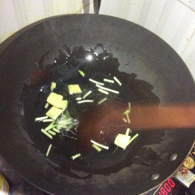 可乐鸡翅 简单的美味的做法图解3