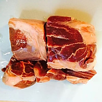 番茄土豆牛肉煲的做法图解1