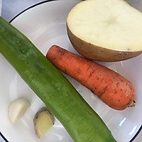 健康低卡家常菜——素炒三样的做法图解1