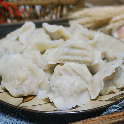 猪肉胡萝卜木耳馅饺子