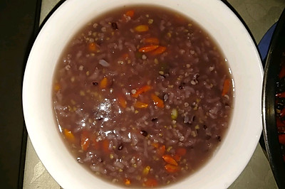 营养粥1（绿豆、黑米、糯米、小米、玉米碎、大米、枸杞）