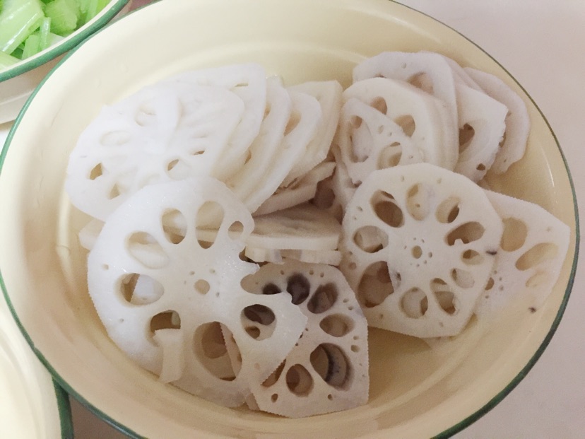 干锅虾/麻辣香锅虾的做法图解1