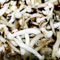 响油菌菇的做法图解3