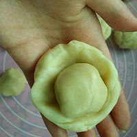 中式糕点之蛋黄酥的做法图解6