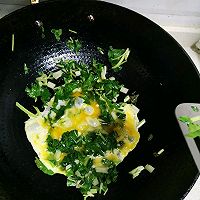 芹菜炒鸡蛋的做法图解4