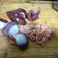 香辣鹅内脏的做法图解1