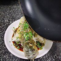 #带着美食出去浪#鲜掉眉毛的清蒸鲈鱼的做法图解7