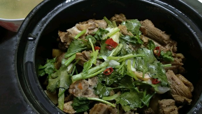 土豆焖鸭肉