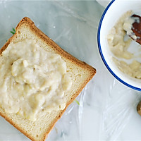 香蕉芝士厚三明治，夏日最小清新的早餐。的做法图解6