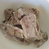 #感恩节为TA做顿饭#炖羊蝎子的做法图解2