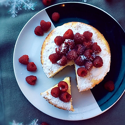 圣诞树莓芝士蛋糕