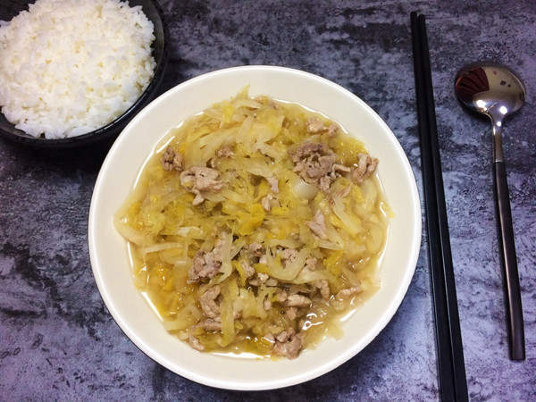超下饭的猪肉炖酸菜