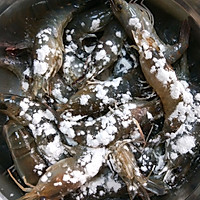 咸蛋黄焗罗氏虾的做法图解3