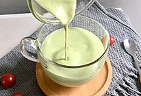 牛油果香蕉奶昔的做法