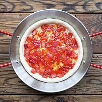 在家自己动手做出美味的红肠蘑菇披萨#我为奥运出食力#的做法图解11