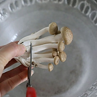 海鲜菌菇汤的做法图解4