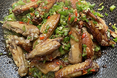 蒜香鸡翅