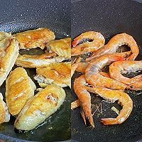 超费米饭的鲜虾鸡翅煲的做法图解5