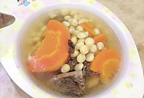 红萝卜玉米猪骨汤的做法