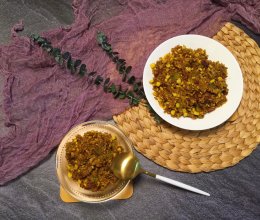 【上班族必备菜】一锅惹味南瓜玉米焖糙米饭（附出锅巴方法）的做法