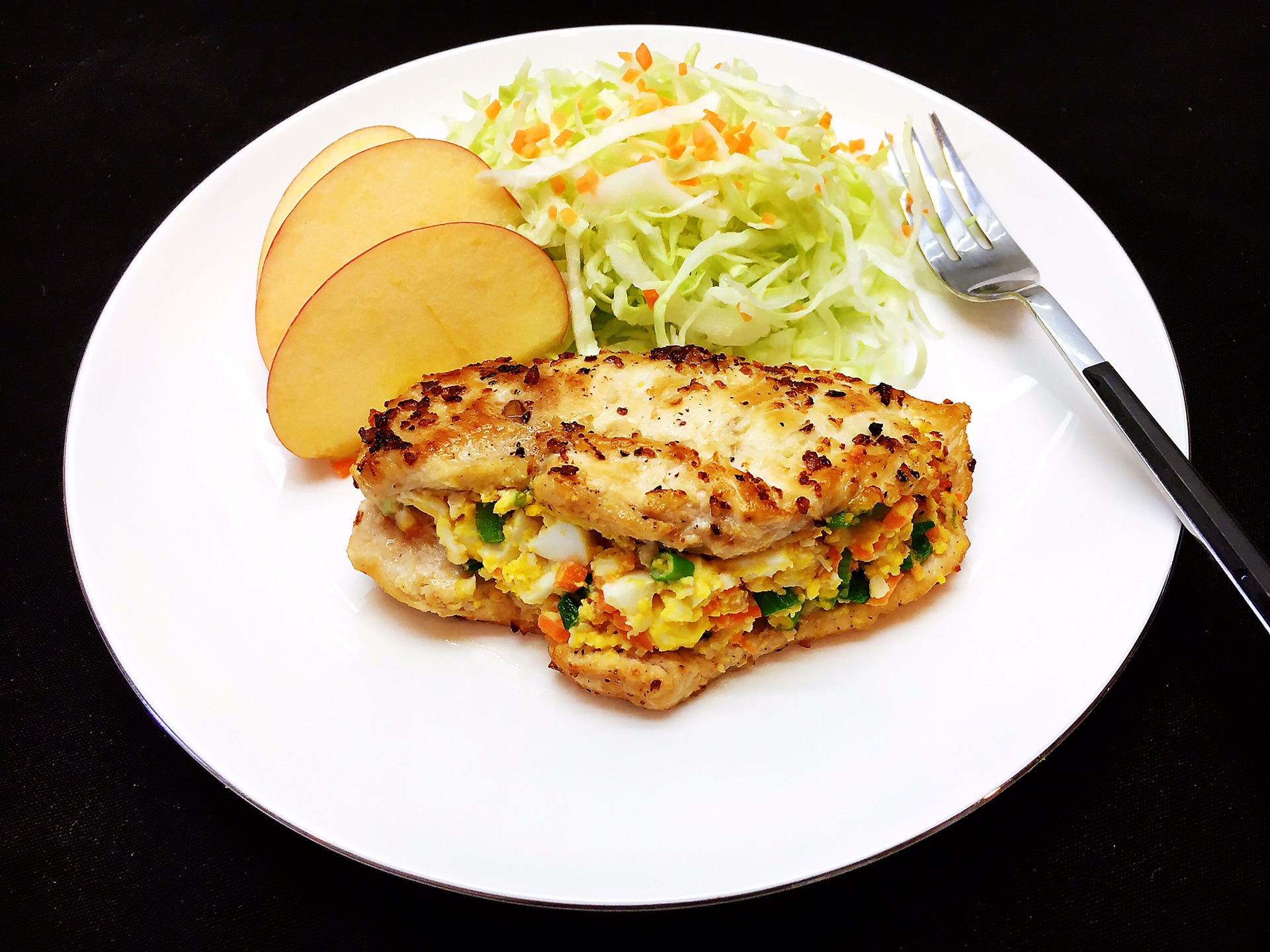 Chicken breast salad roll