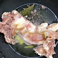面筋牛腩的做法图解4