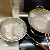 炸素丸子的做法图解2