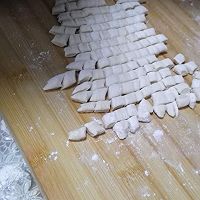 猫耳朵(西北麻食)的做法图解5