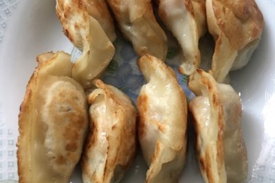 煎饺子