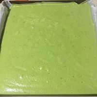 冬日里的一抹绿--菠菜蛋糕卷的做法图解10