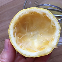 巧榨柠檬汁的做法图解5