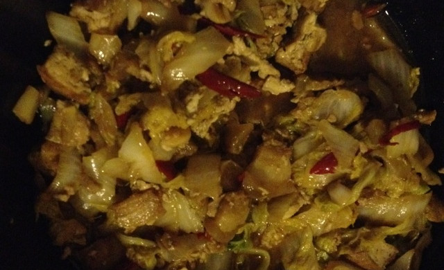 白菜豆腐炖肉皮
