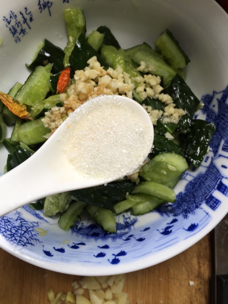 凉拌黄瓜的做法图解8