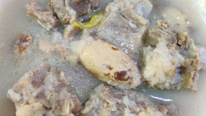 榴莲壳炖排骨