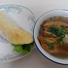 鸡汤豆腐串+鸡蛋灌饼  经典组合，美味晚餐