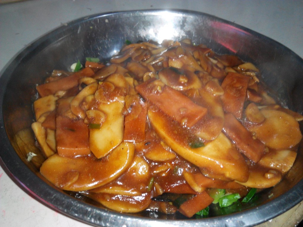 鸡腿菇炒肉怎么做_鸡腿菇炒肉的做法_豆果美食