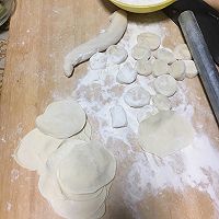 西红柿鲜肉虾仁饺子的做法图解4
