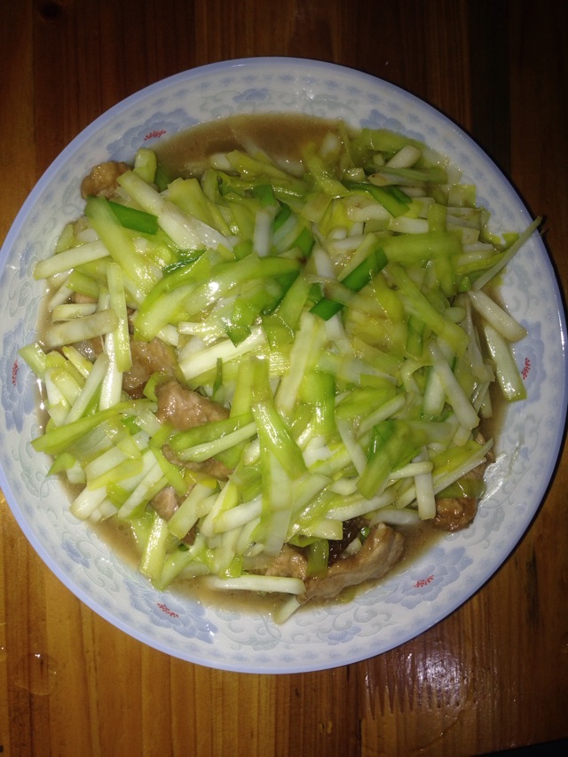 黄韭炒鲜肉
