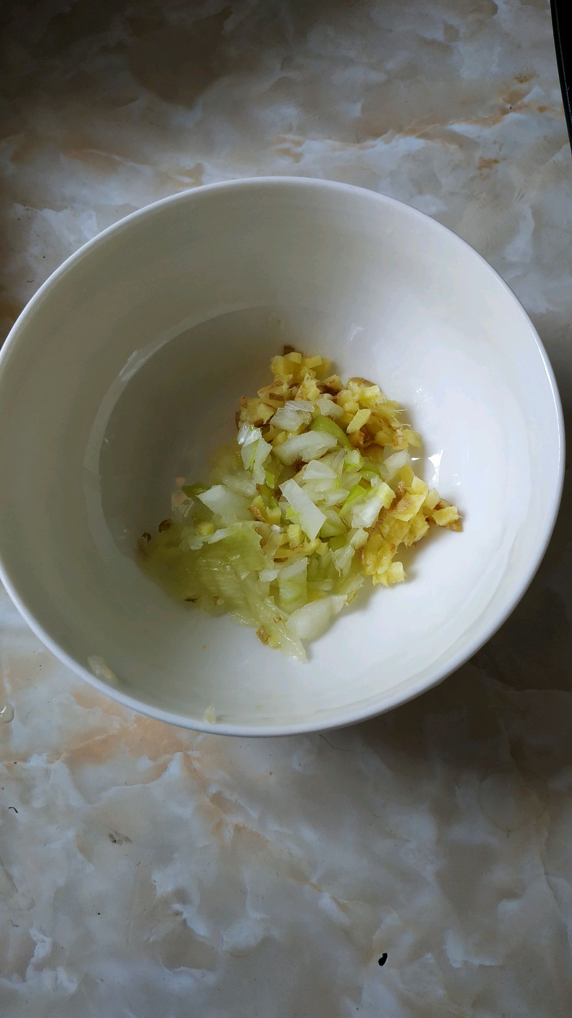 柿子青椒肉丝怎么做_柿子青椒肉丝的做法_豆果美食