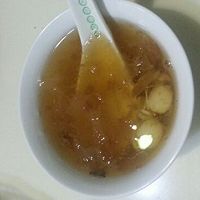 银耳莲子百合红枣羹的做法图解6