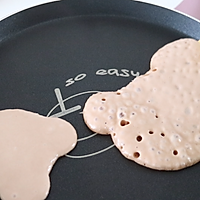 轻松熊松饼 只需搅一搅 10分钟做出可爱早餐的做法图解5