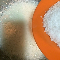 电饭煲版戚风蛋糕的做法图解6