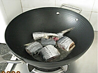 雪菜马鲛鱼的做法图解2